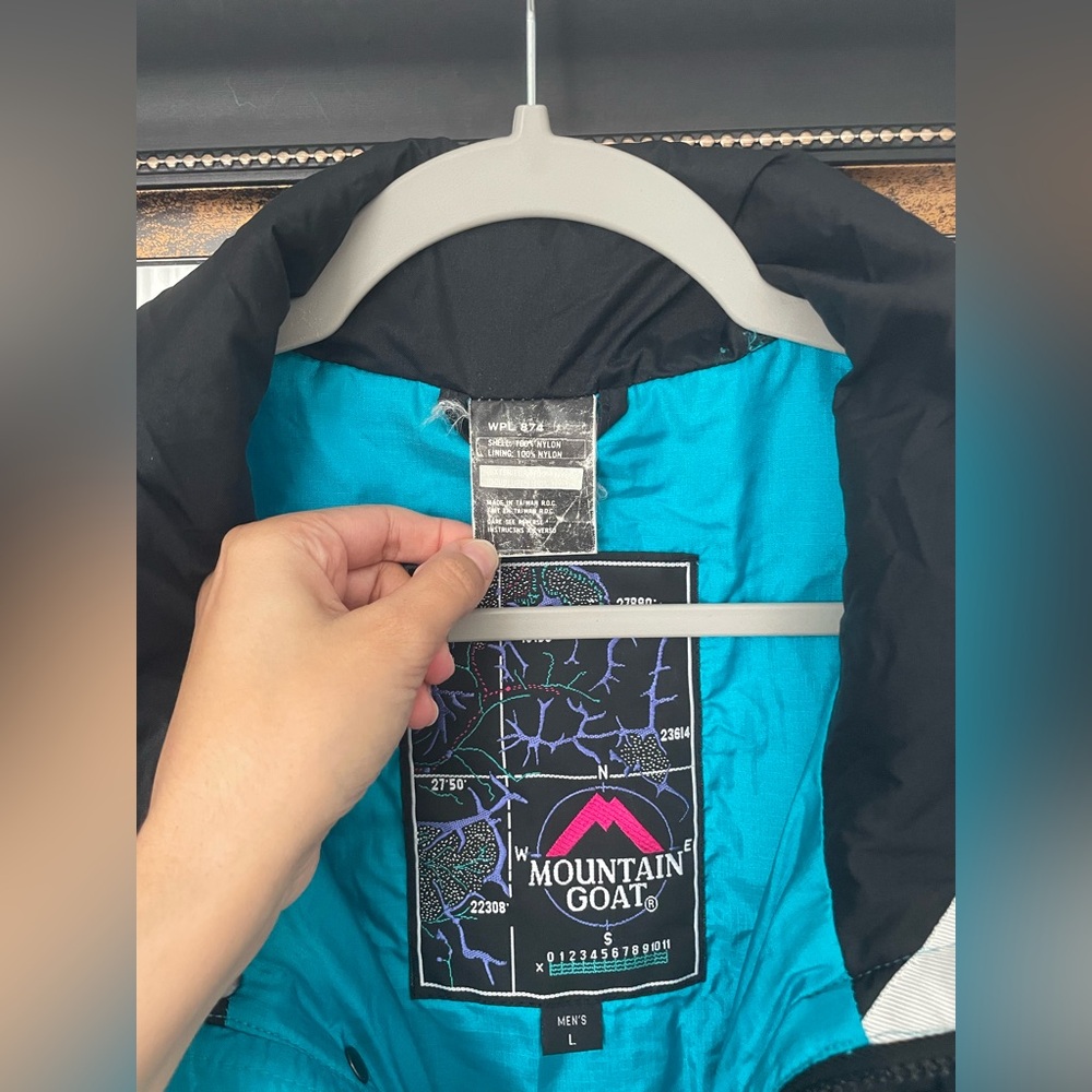 MOUNTAIN GOAT Men's Teal, Blue & Black Insulated Ski Suit Jacket - Picture 6 of 7